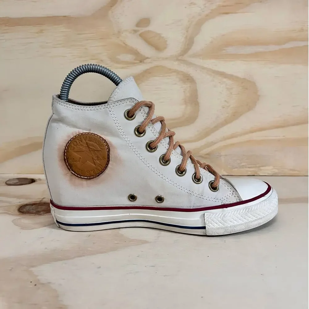 Converse All Star - CT Lux Peached - Sneakers - Beige - Women's - 7 - 551619C